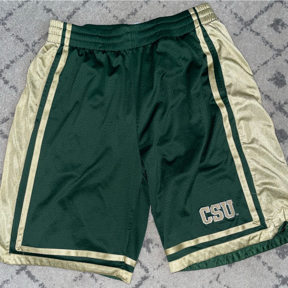Basketball shorts